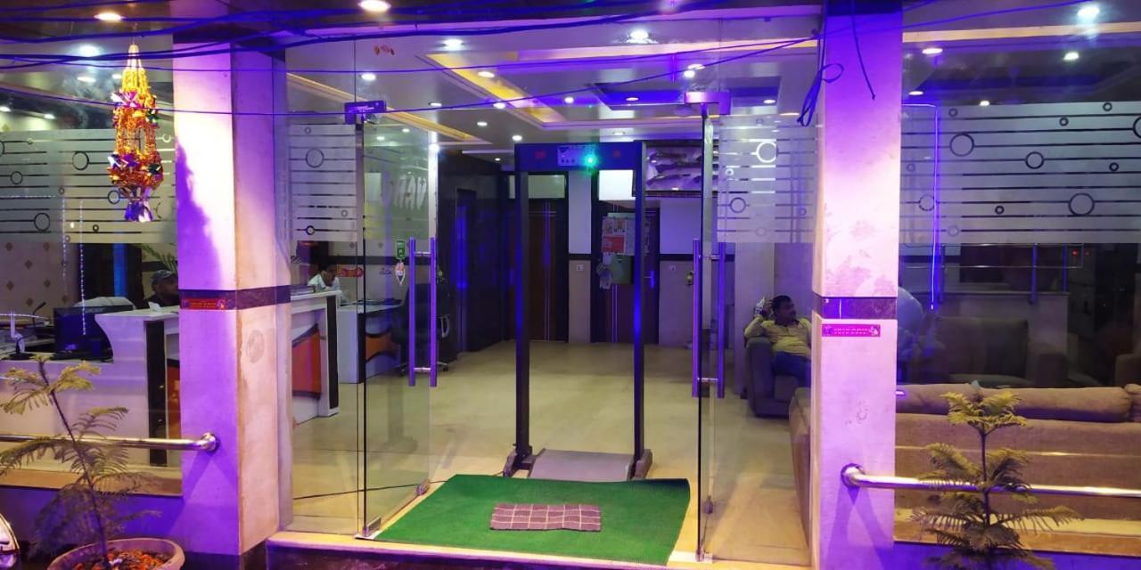 ניו דלהי Adb Rooms Udhav Palace מראה חיצוני תמונה
