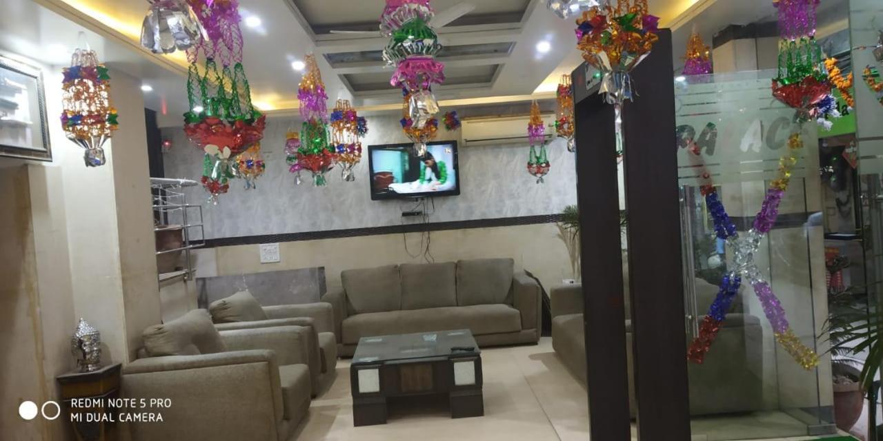 ניו דלהי Adb Rooms Udhav Palace מראה חיצוני תמונה