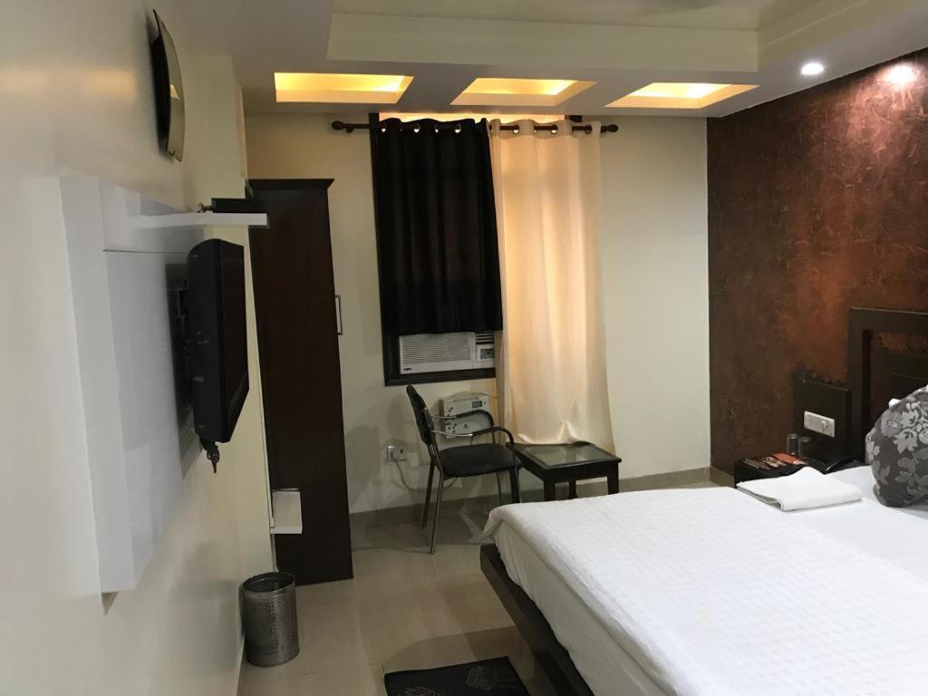 ניו דלהי Adb Rooms Udhav Palace מראה חיצוני תמונה