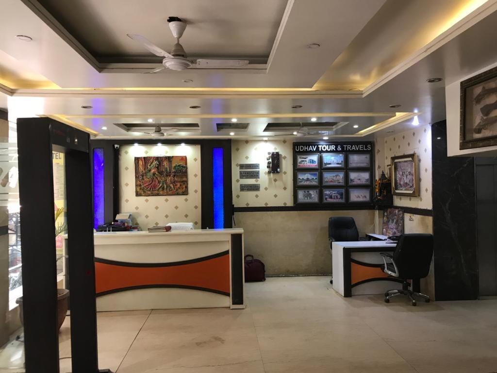 ניו דלהי Adb Rooms Udhav Palace מראה חיצוני תמונה