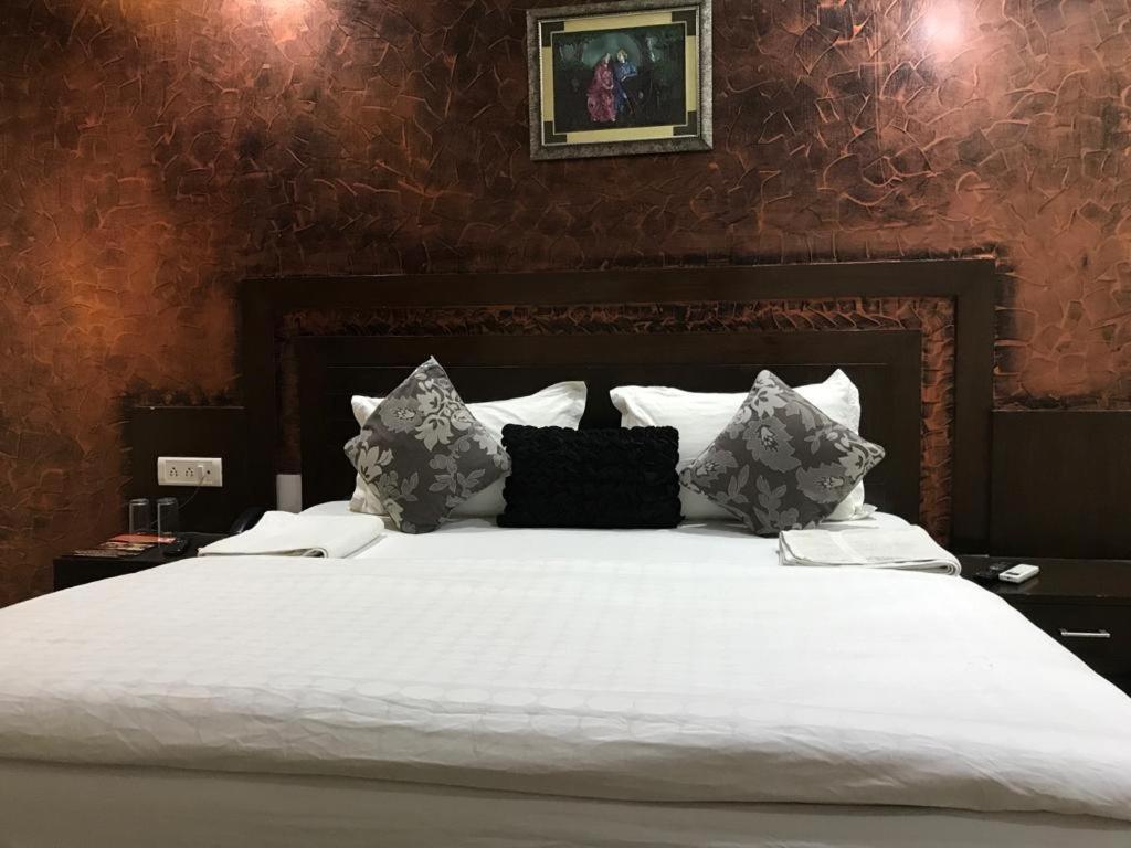 ניו דלהי Adb Rooms Udhav Palace מראה חיצוני תמונה