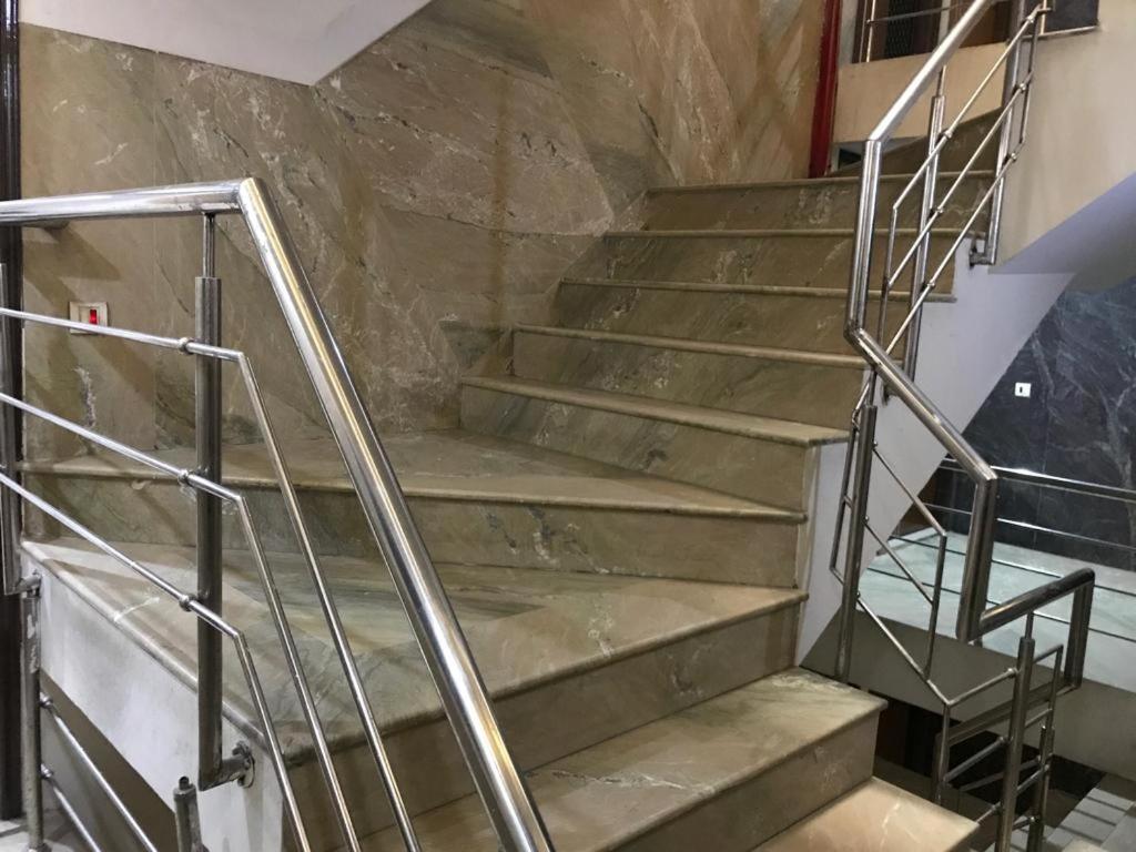 ניו דלהי Adb Rooms Udhav Palace מראה חיצוני תמונה